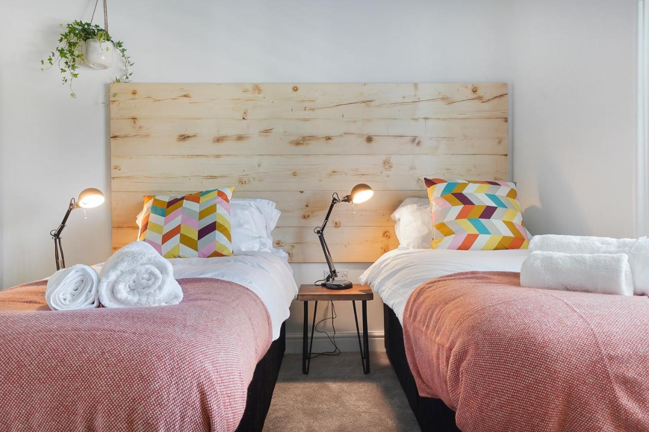 Stylish Eco Aparthotel In Φόλκστοουν Εξωτερικό φωτογραφία