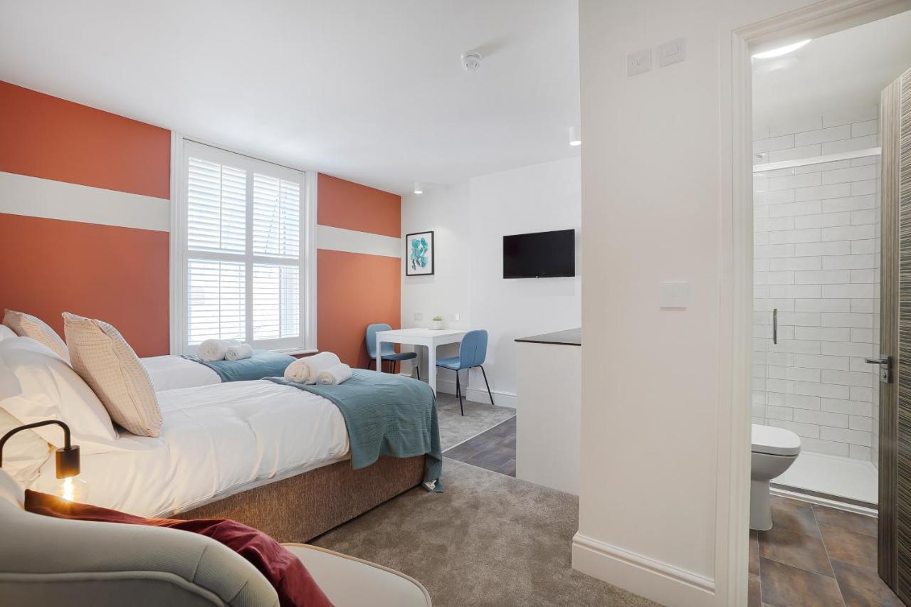 Stylish Eco Aparthotel In Φόλκστοουν Εξωτερικό φωτογραφία