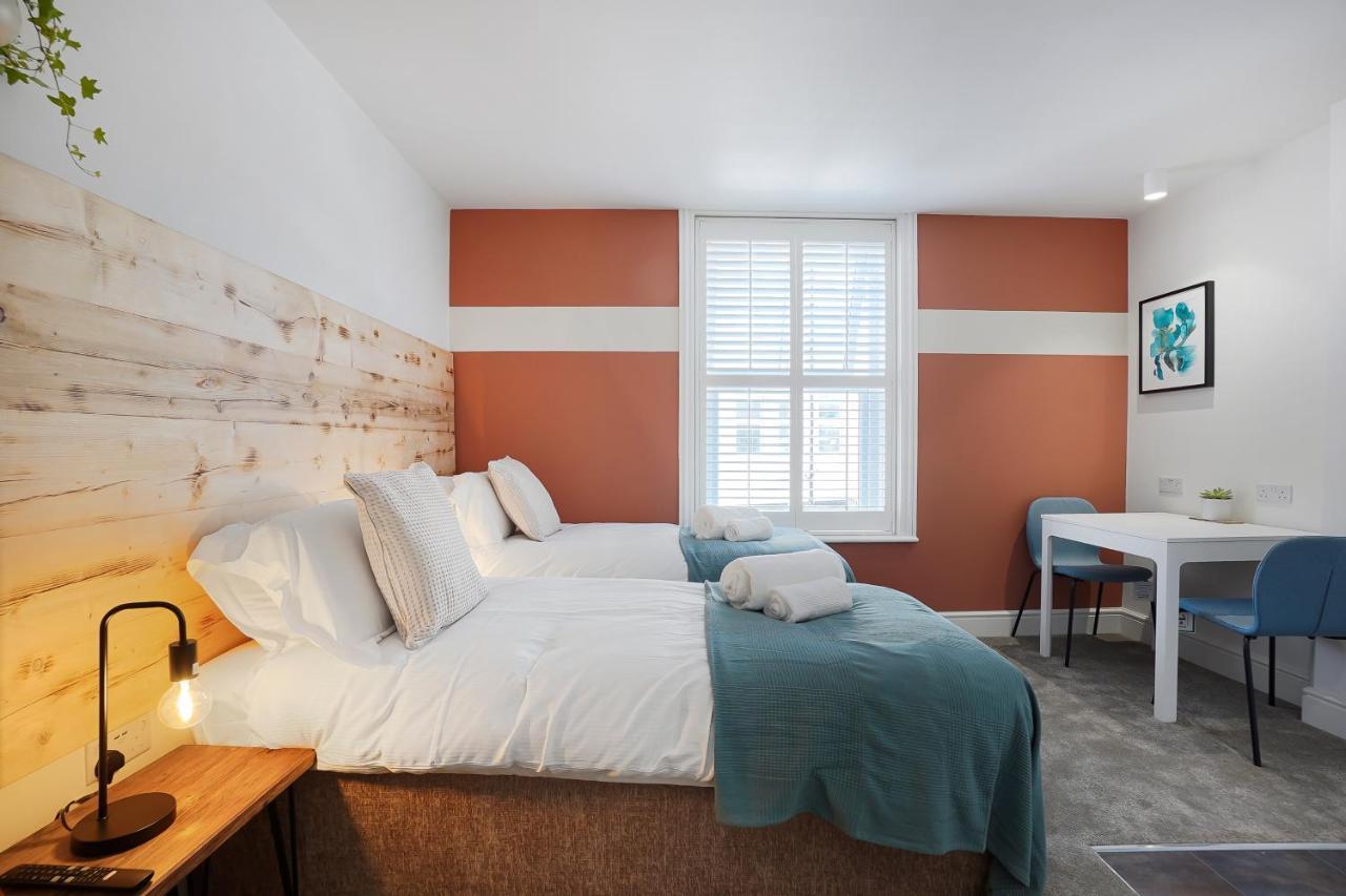 Stylish Eco Aparthotel In Φόλκστοουν Εξωτερικό φωτογραφία