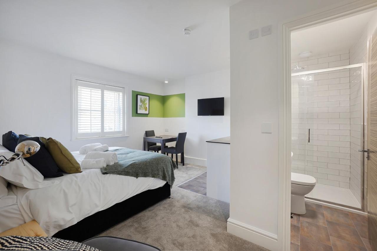 Stylish Eco Aparthotel In Φόλκστοουν Εξωτερικό φωτογραφία