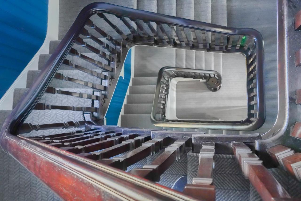 Stylish Eco Aparthotel In Φόλκστοουν Εξωτερικό φωτογραφία